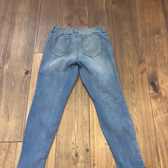 Womens Stitch Fix Slim Distressed Boyfriend Jeans- 12 31 - Picture 2 of 12